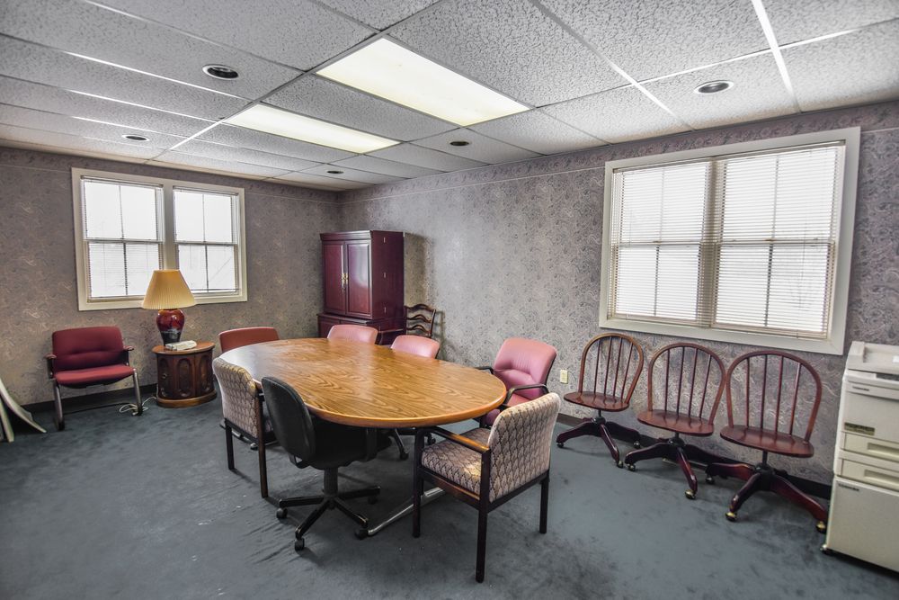 S. Cleveland Avenue Medical Building: 754 S Cleveland Ave, Mogadore, OH 44260